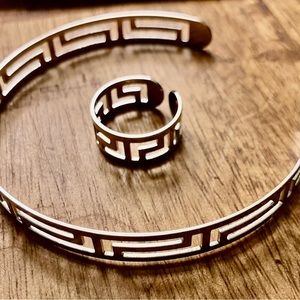 Greek Inspired Silver Toned cutout Minimalist Bracelet Ring Set Unisex OS
